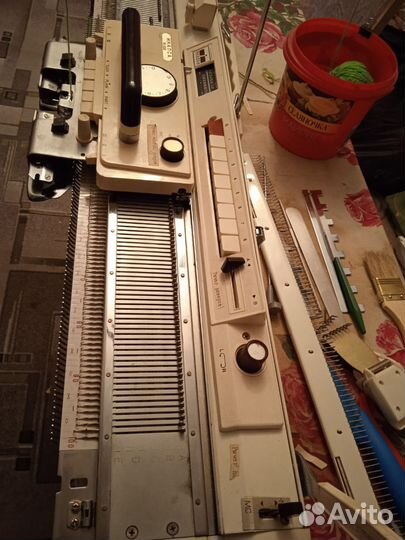 Вязальная машина иналса 828