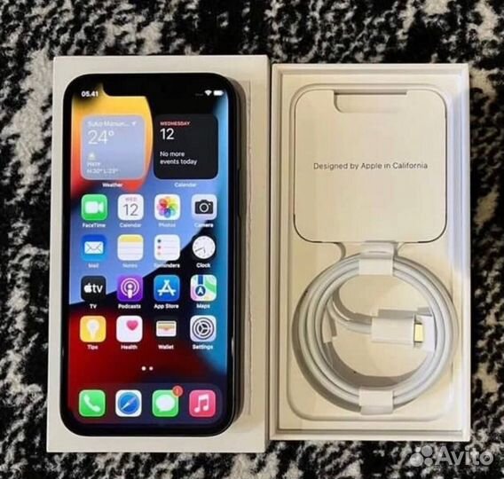 iPhone 12, 256 ГБ