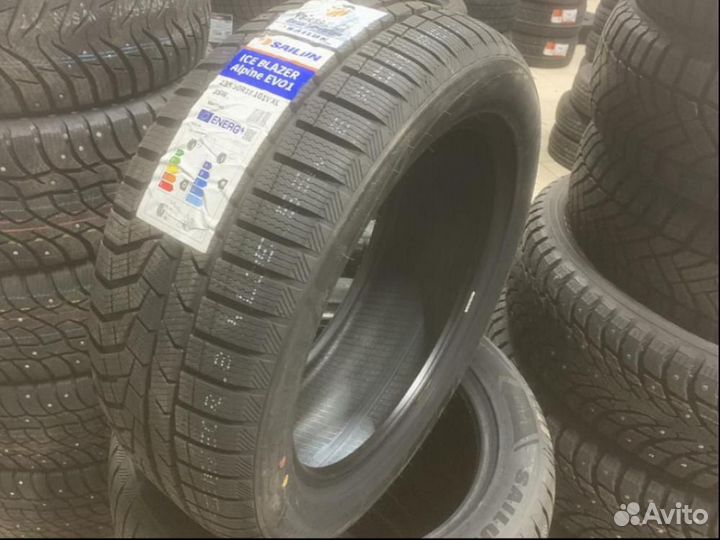 Sailun Ice Blazer Alpine EVO1 235/50 R18 101V