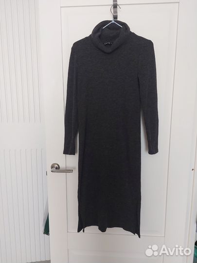 Все платья по одной цене