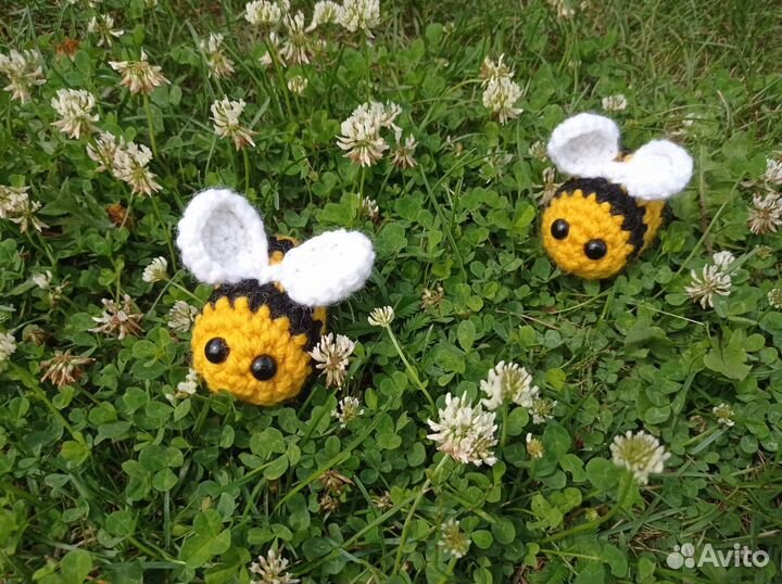 Вязаные пчёлки амигуруми