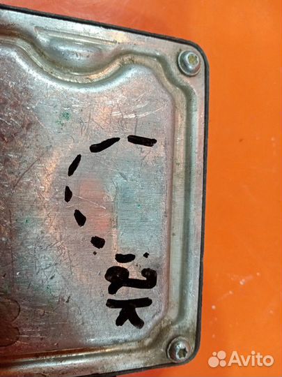 Датчик круиз-контроля правый Mercedes E-Class W213