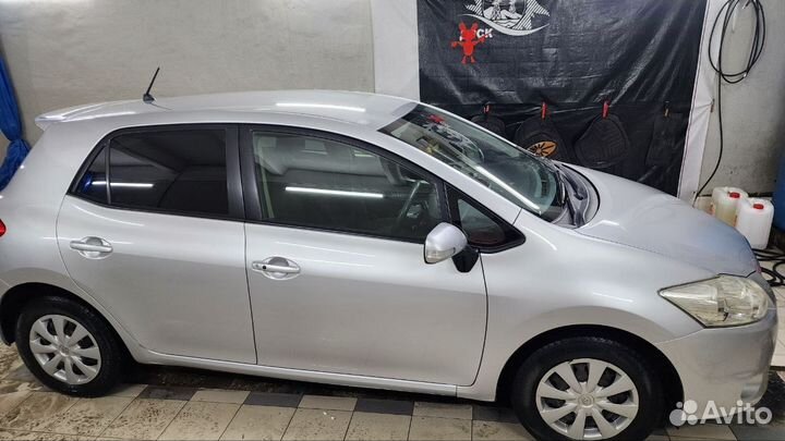 Toyota Auris 1.5 CVT, 2010, 141 000 км