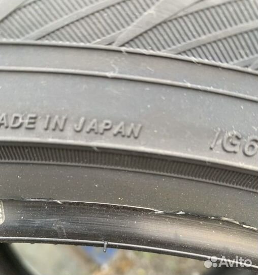 Yokohama Ice Guard IG65 275/45 R20