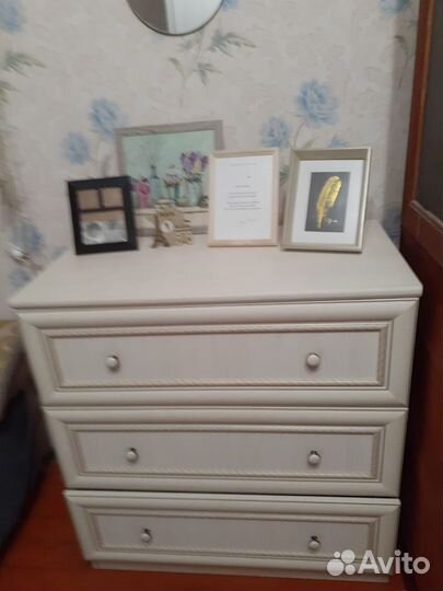 Комод белый
