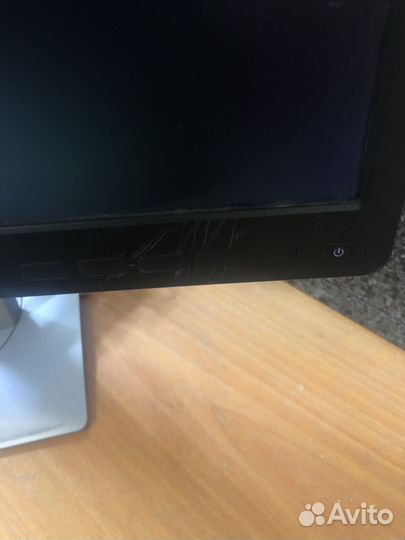 Монитор HP elitedisplay E240