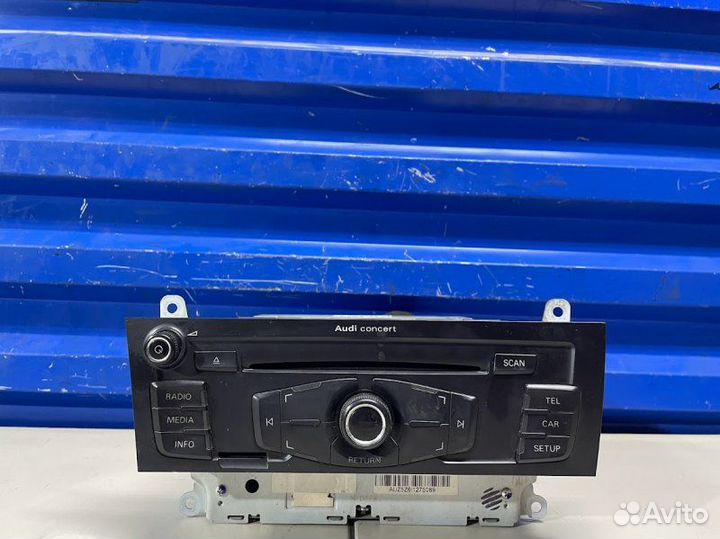 Магнитола Audi A4 B8 1.8 CDH 2010