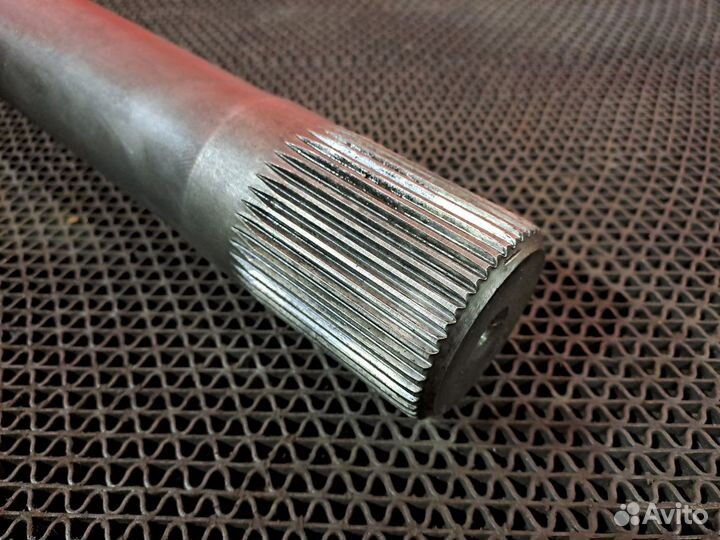 Полуось без блокировки