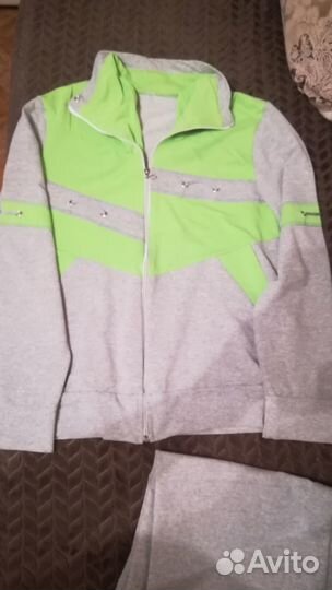 Спортивный костюм размер 50