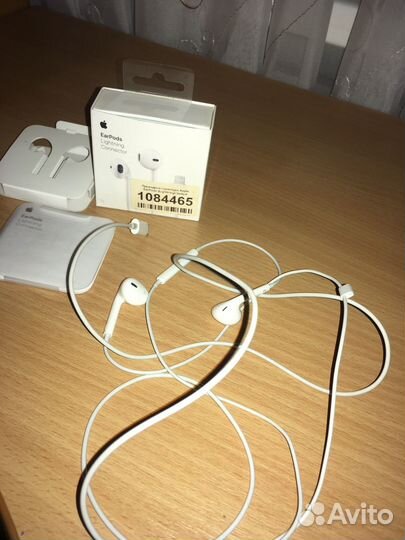 Телефон iPhone 5se