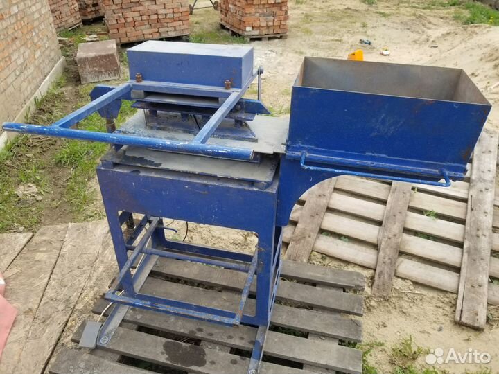 Ручной станок для брусчатки