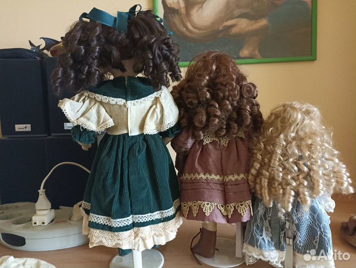 Кукла коллекционная фарфоровая