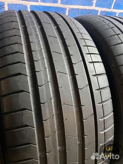 Pirelli P Zero PZ4 315/30 R22 и 275/35 R22 107Y