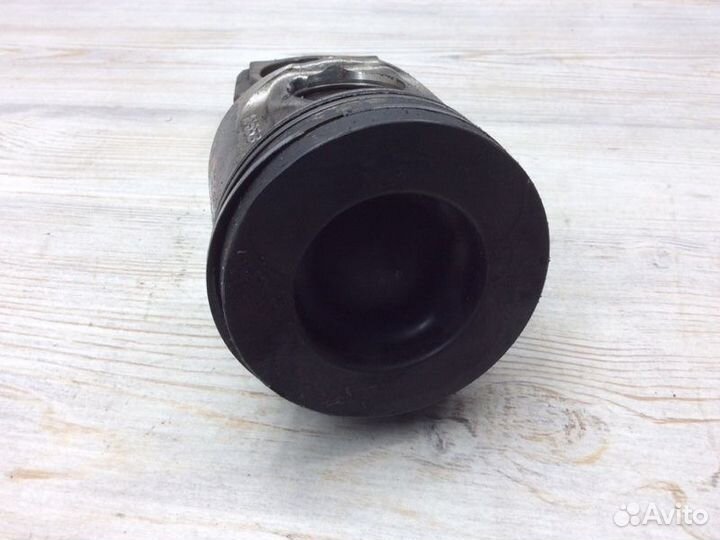 Поршень с шатуном Nissan X-Trail T31 2007