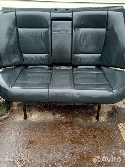 Заднее сиденье бмв