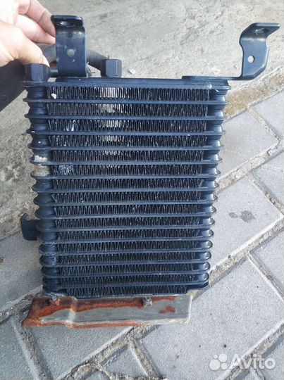 Дополнительный масляный радиатор