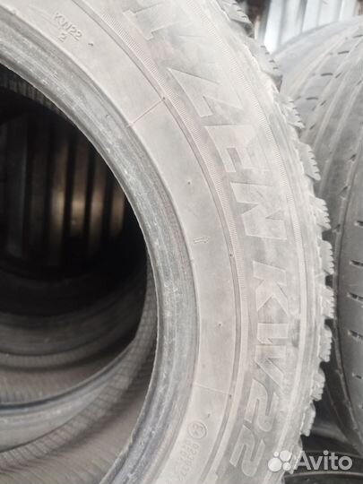 Kumho I'Zen KW22 195/65 R15 91T