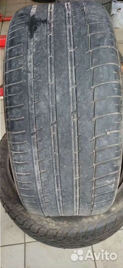 Triangle PS01 265/40 R20