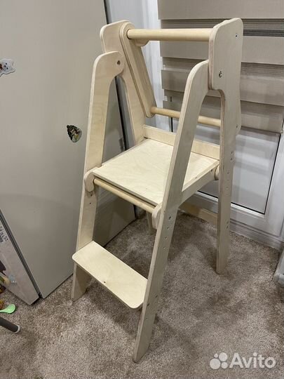 Башня помощника Монтессори без покрытия