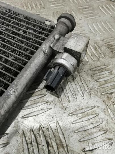 Радиатор кондиционера Nissan Juke F15