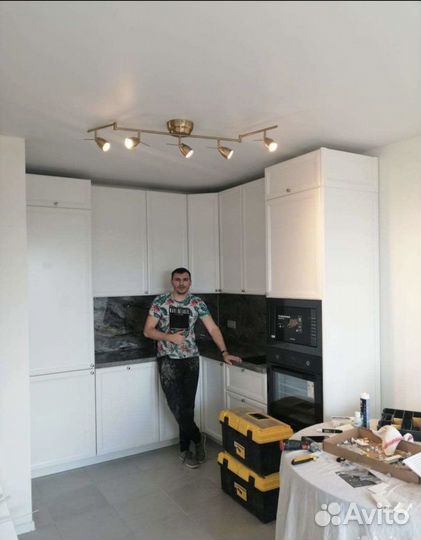 Сборка установка кухни,лично собираю
