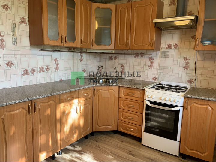 2-к. квартира, 51 м², 1/9 эт.