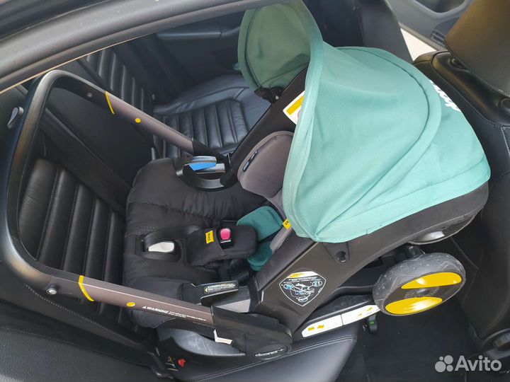 Автолюлька 0+ Doona Plus racing green