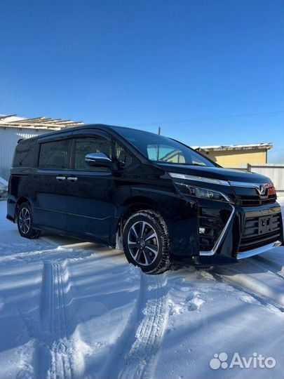 Toyota Voxy 1.8 CVT, 2019, 74 364 км