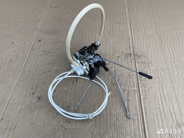 Замок двери передней Правой Audi A4 B5