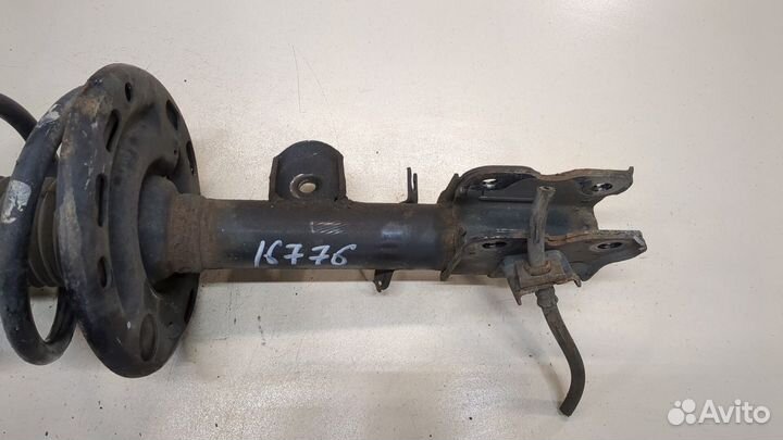 Амортизатор подвески Nissan Pathfinder, 2013