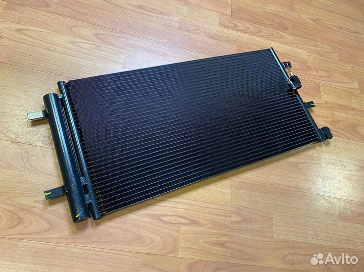 Радиатор кондиционера Audi A4 B8 A5 8T Q5 8R