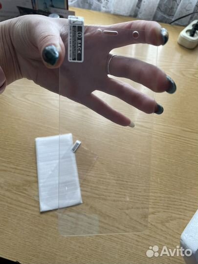 Защитное стекло на Huawei P Smart 2018 года