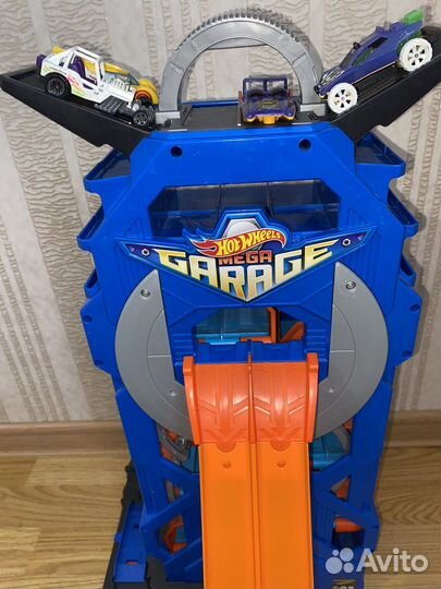 Трек Hot Wheels City