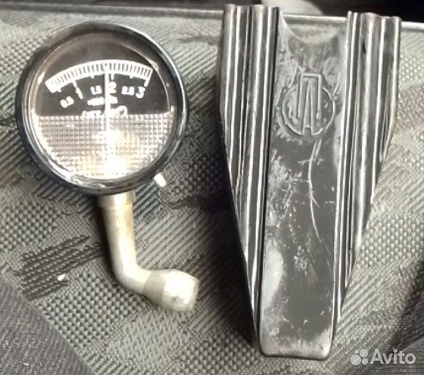 Измеритель давления шин СССР