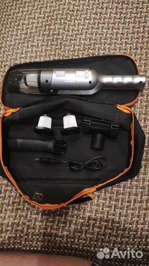 Автомобильный пылесос новый