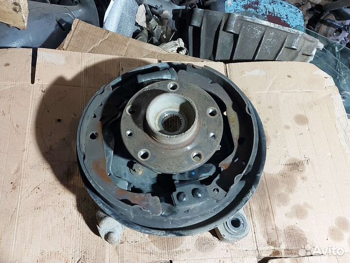 Кулак поворотный задний правый Renault Duster