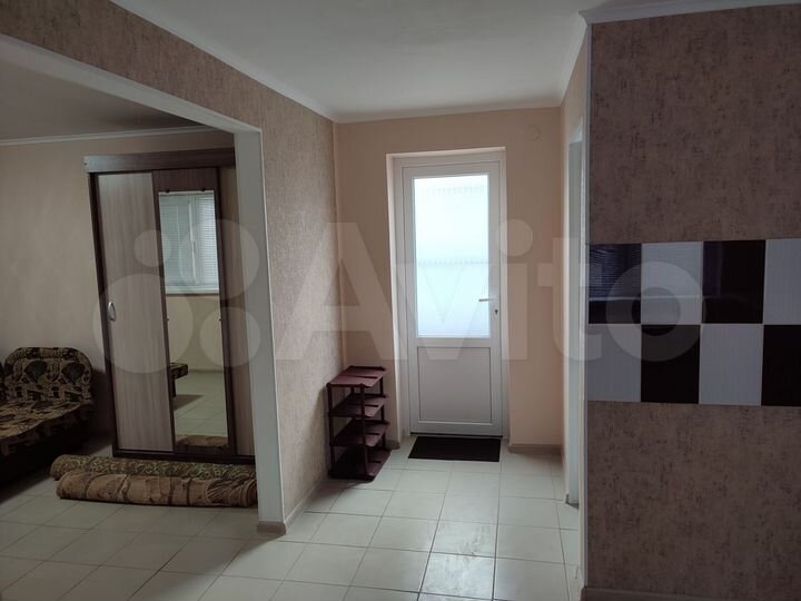 2-к. квартира, 50 м², 1/1 эт.