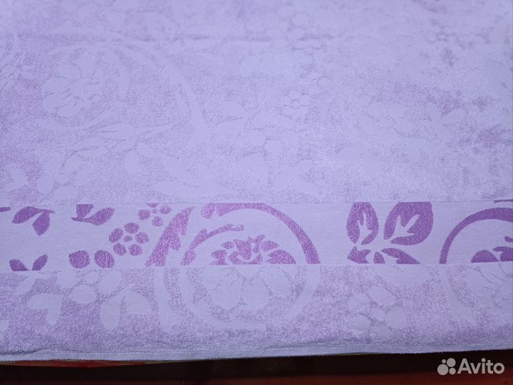 Покрывало на кровать б/у в отличном состоянии