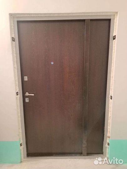 Тамбурные двери металлические перегородки