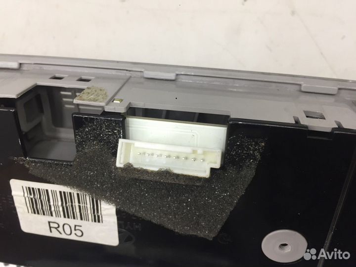 Плафон внутреннего освещения задний