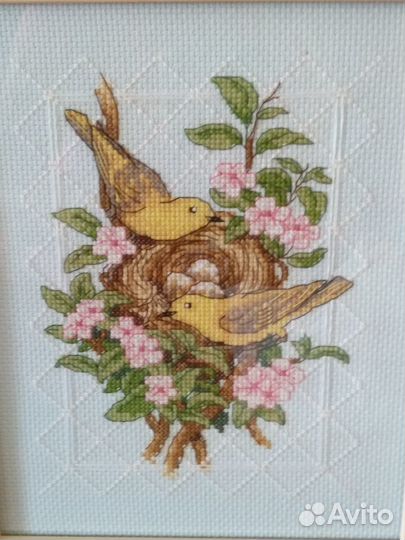 Картина вышитая