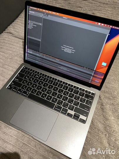 Apple MacBook AIR 13 2020 M1 8gb 256