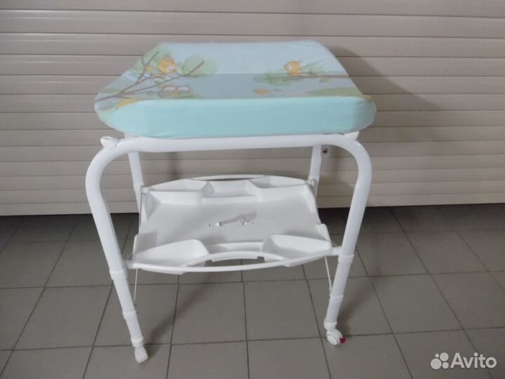 Пеленальный столик + детская ванночка Cam Baby