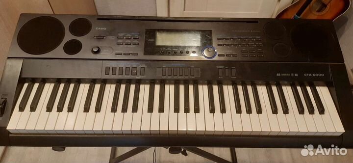 Синтезатор casio ctk 6000 вместе со стойкой