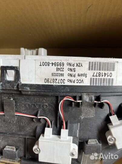 Volvo s60 s80 xc70 панель приборов