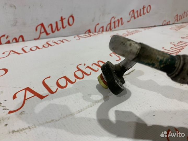 Трубка кондиционера Ford Focus 3 седан 1.6 2011
