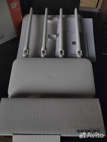 Роутер Xiaomi Mi Router 4C