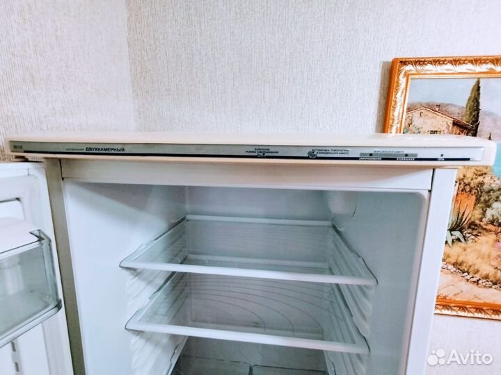 Холодильник атлант двухкамерный