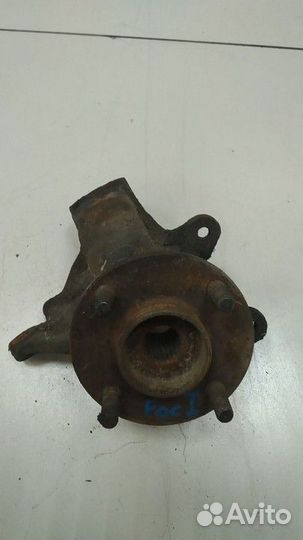 Кулак поворотный передний правый Ford Focus