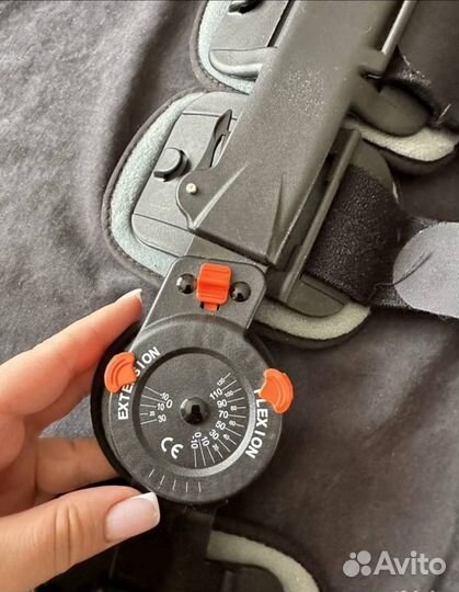 Ортез для коленного сустава